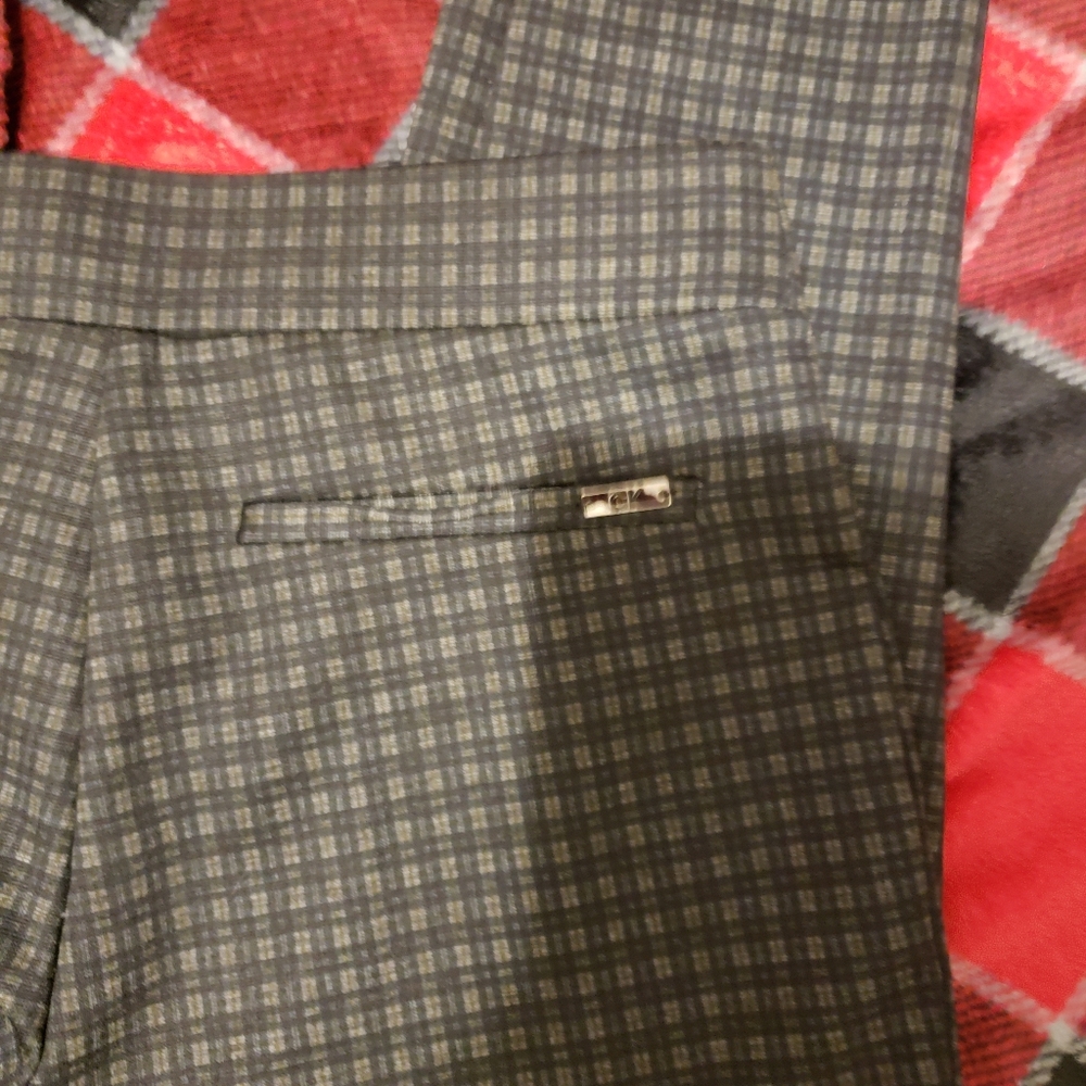 Woman pants - Picture 3 of 6